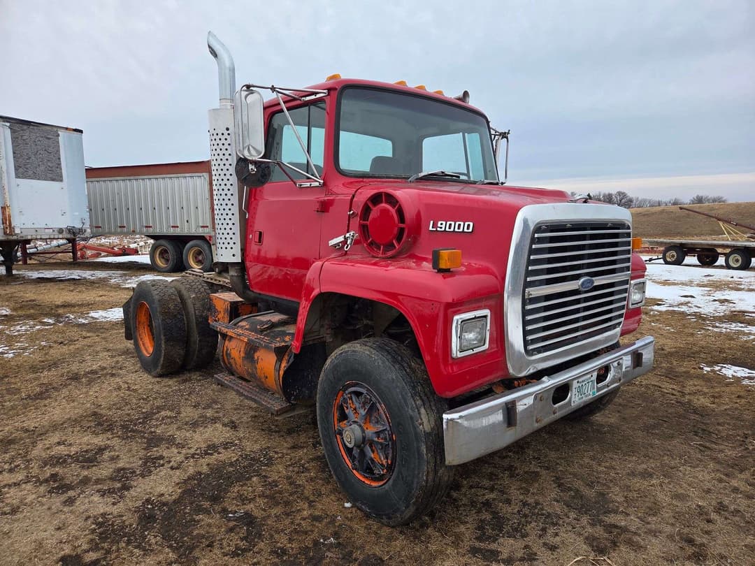 Image of Ford L9000 Primary image