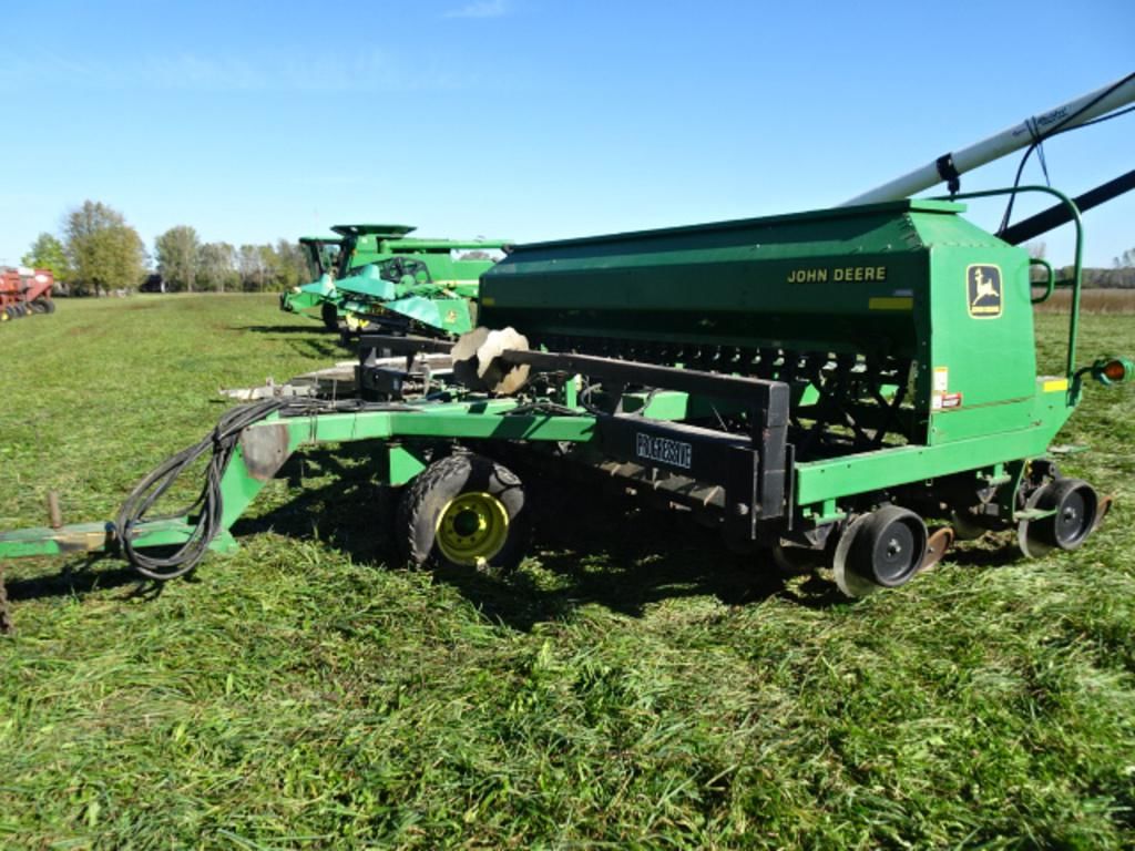 Main image John Deere 1560