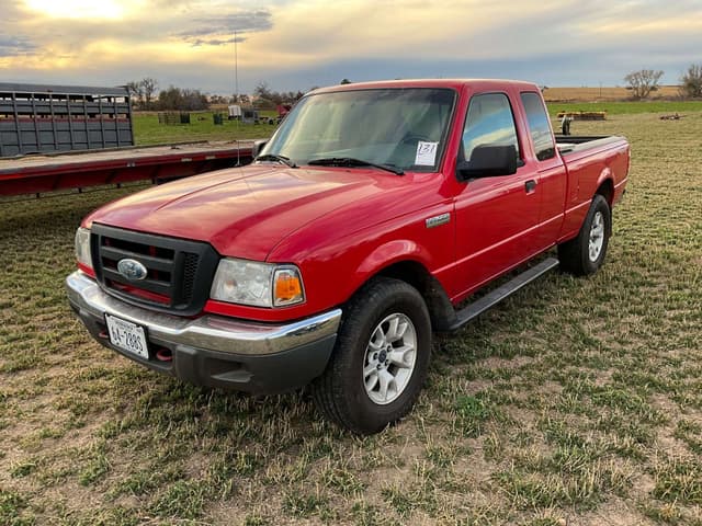 Image of Ford Ranger XLT equipment image 1