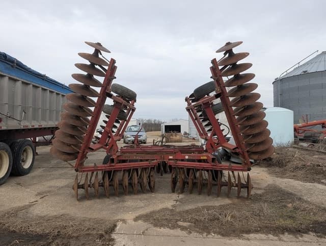 Image of Case IH 3900 equipment image 2