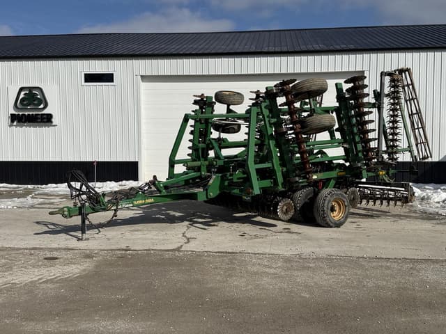 Image of Great Plains 2400TM equipment image 1