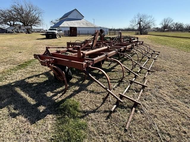 Image of Massey Ferguson MF125 equipment image 3