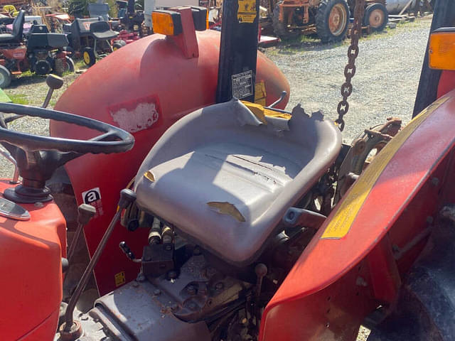 Image of Massey Ferguson 240 equipment image 4