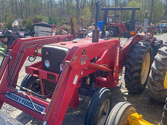 Image of Massey Ferguson 240 equipment image 2