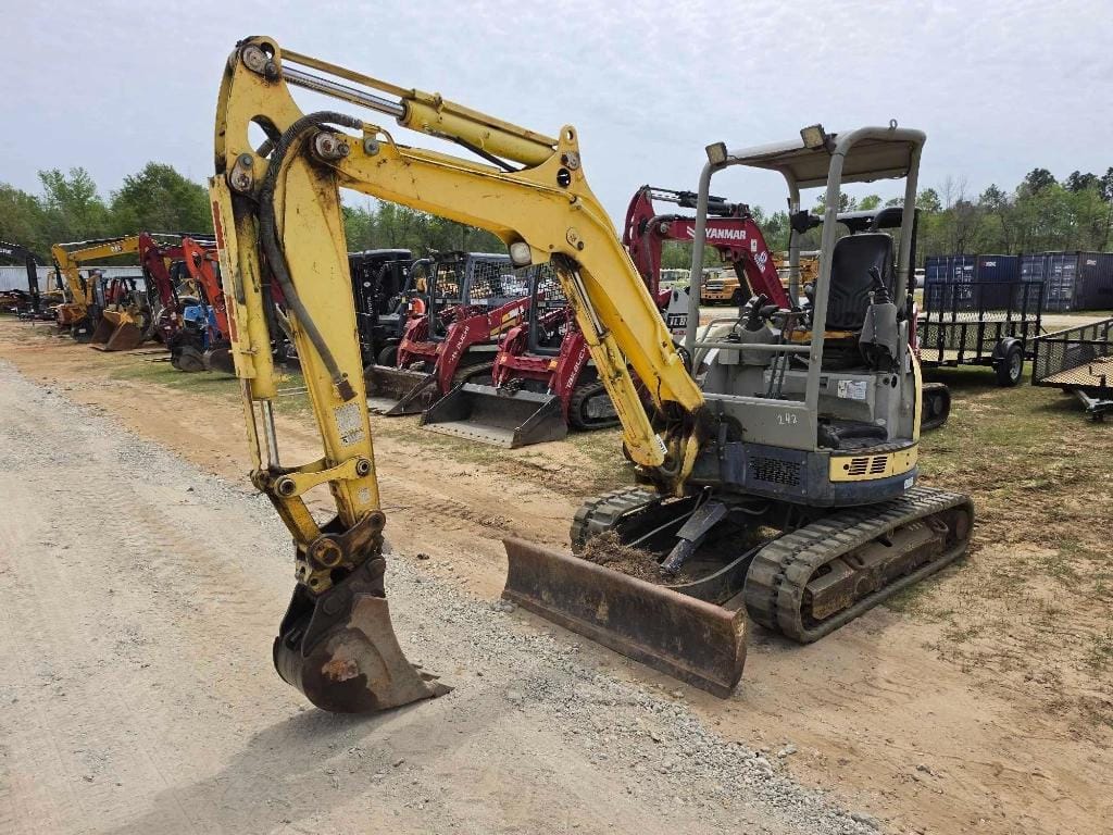 Yanmar VI035 Equipment Image0