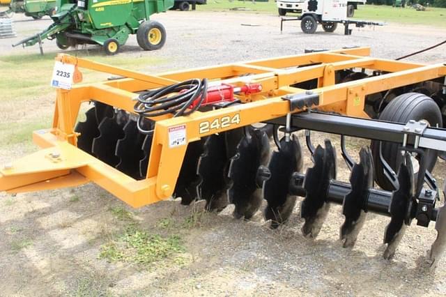Image of  Industrias America R2424 equipment image 1