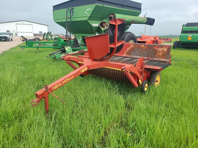 Image of New Holland 166 equipment image 1