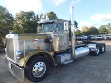 Main image Peterbilt 359