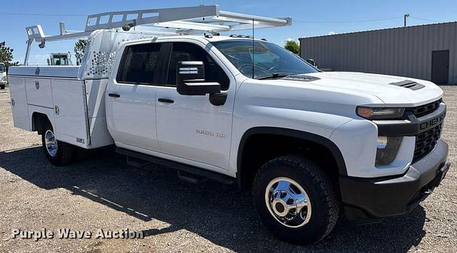 Image of Chevrolet 3500HD equipment image 2