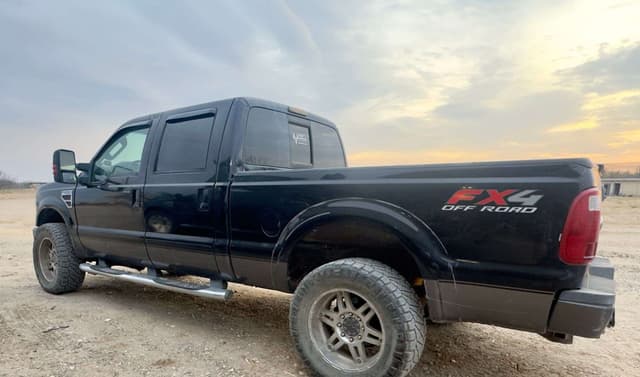 Image of Ford F-250 equipment image 1