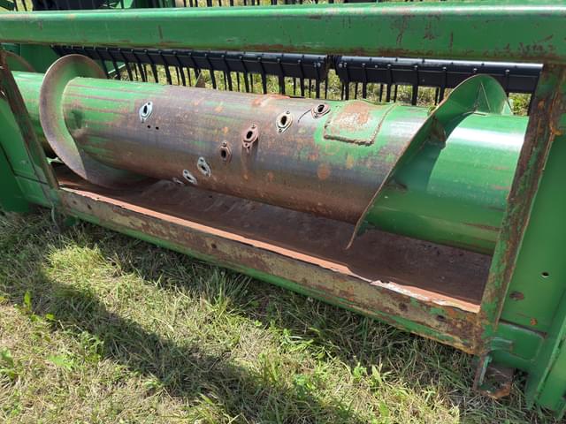Image of John Deere 915 equipment image 3