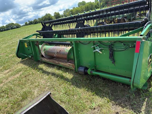 Image of John Deere 915 equipment image 2