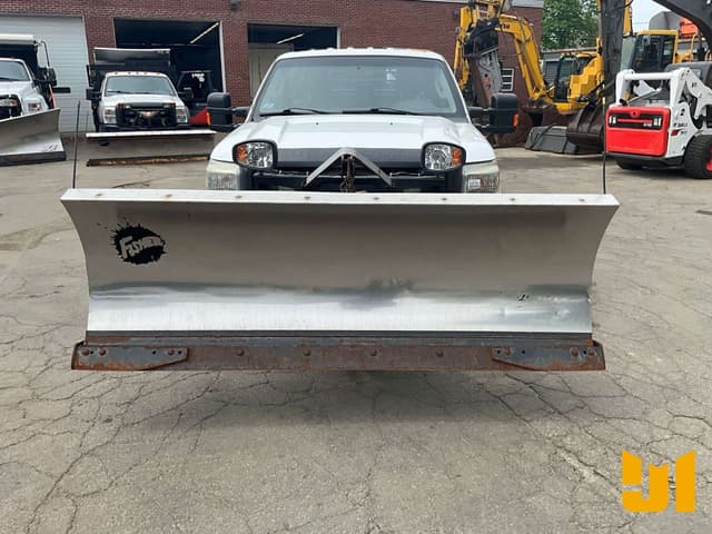 Image of Ford F-250 equipment image 1