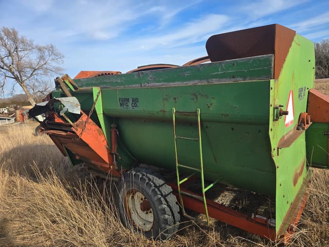 Image of Farm Aid 340 equipment image 1