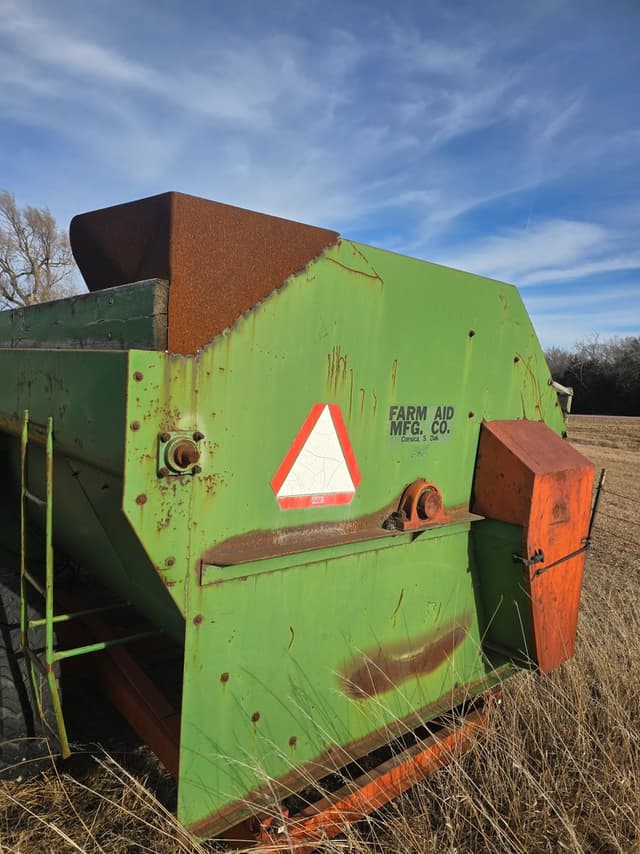 Image of Farm Aid 340 equipment image 3