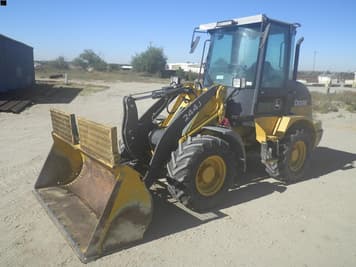 Main image John Deere 244J