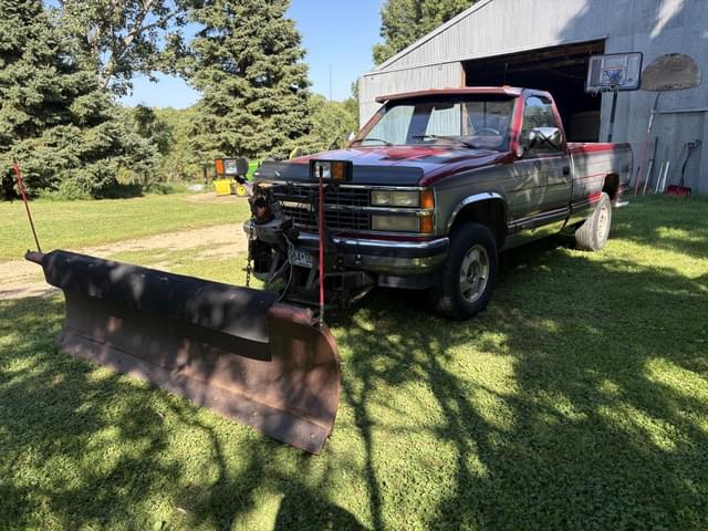 Image of Chevrolet K1500 equipment image 3