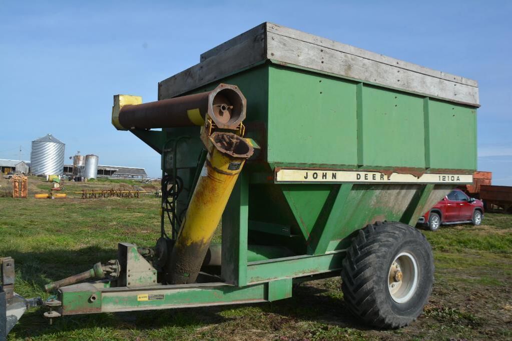 Main image John Deere 1210A