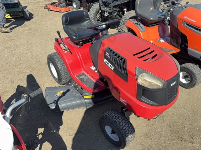 Image of Huskee LT4200 equipment image 2