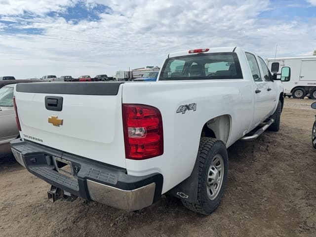 Image of Chevrolet 3500HD equipment image 3