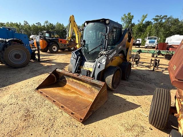 Image of John Deere 318G equipment image 1
