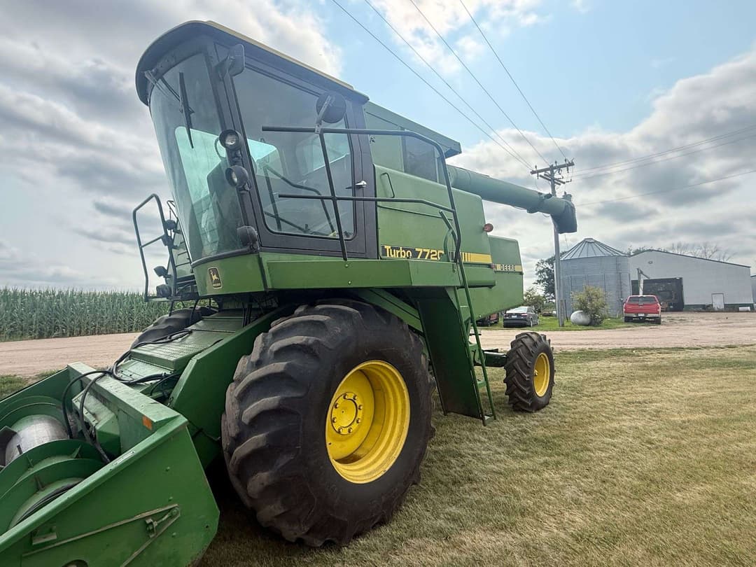 Image of John Deere Turbo 7720 Primary image