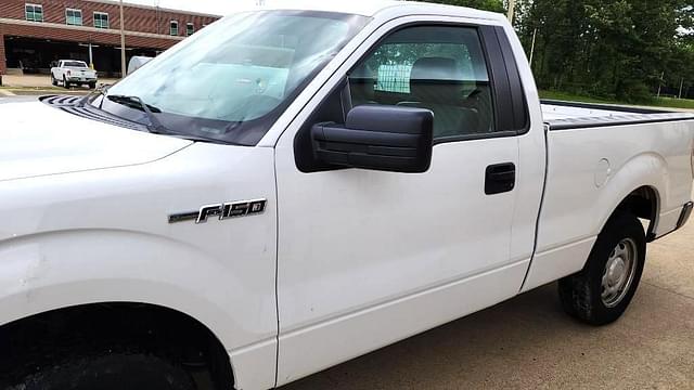 Image of Ford F-150 equipment image 3