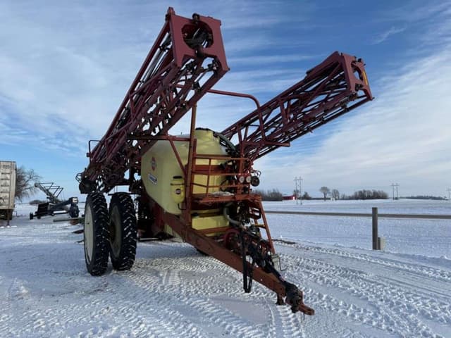 Image of Hardi Commander 1500 equipment image 1