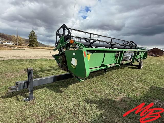 Image of John Deere 925 equipment image 3