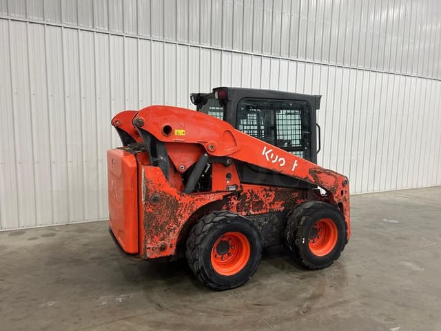 Image of Kubota SSV75HC equipment image 4