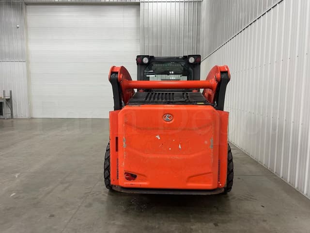 Image of Kubota SSV75HC equipment image 3