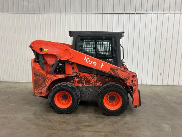 Image of Kubota SSV75HC equipment image 4