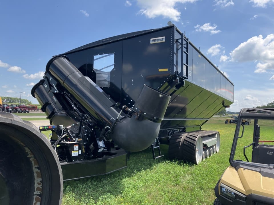 2023 Brandt 2500DXT Equipment Image0