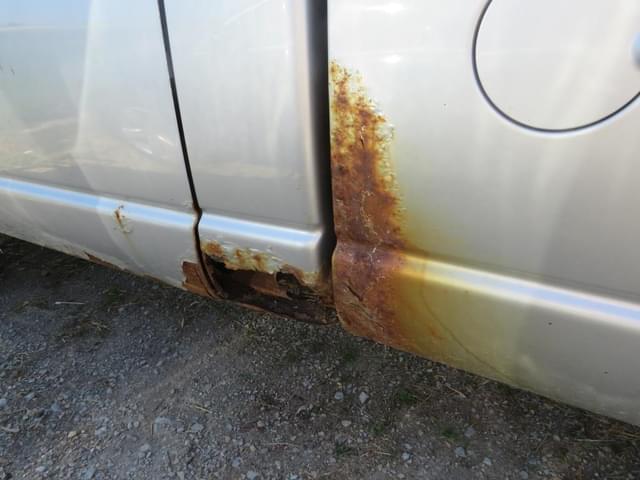 Image of Dodge Ram 2500 equipment image 3