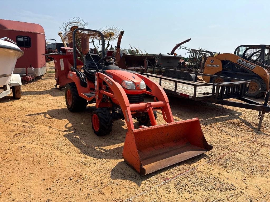 Kubota BX2350 Equipment Image0