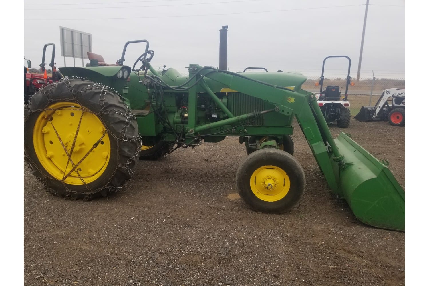 John Deere 2510 Equipment Image0