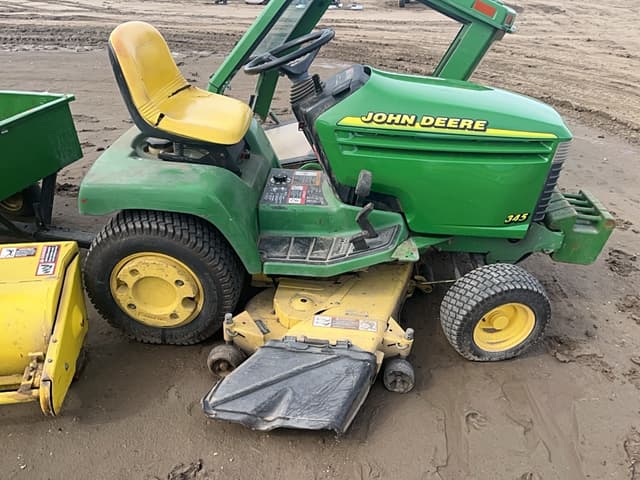 Image of John Deere 345 equipment image 1