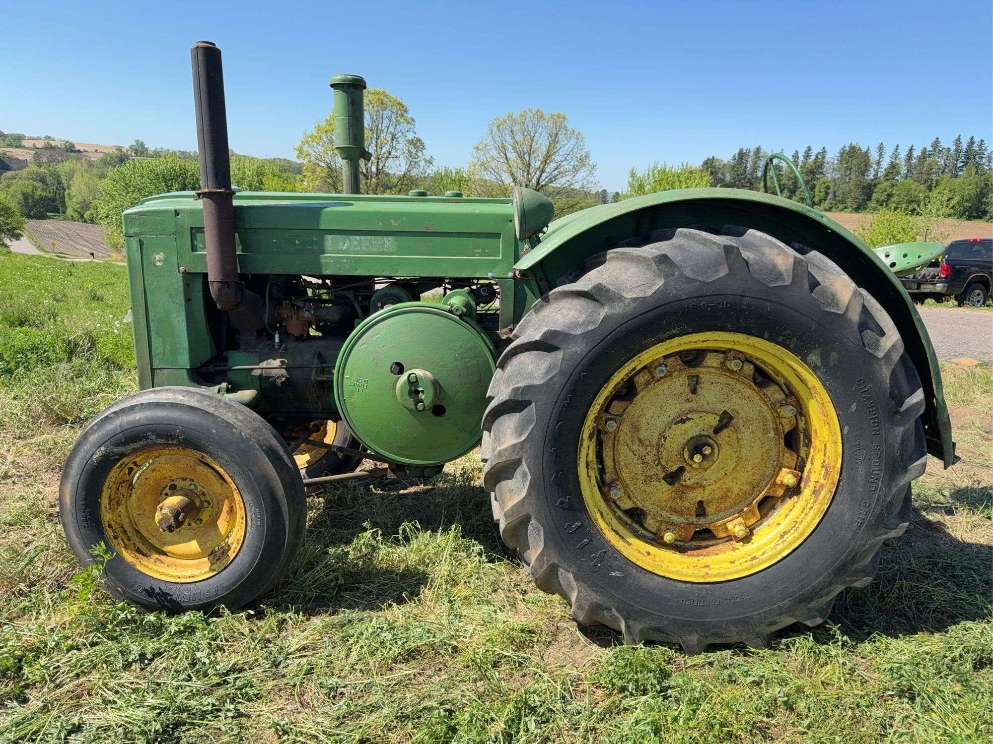 1948 John Deere D Equipment Image0