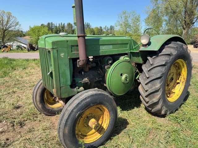 Image of John Deere D equipment image 2