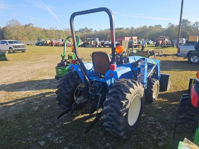 Image of New Holland TC30 equipment image 3