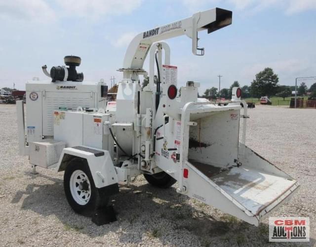 Image of Bandit 200XP equipment image 2