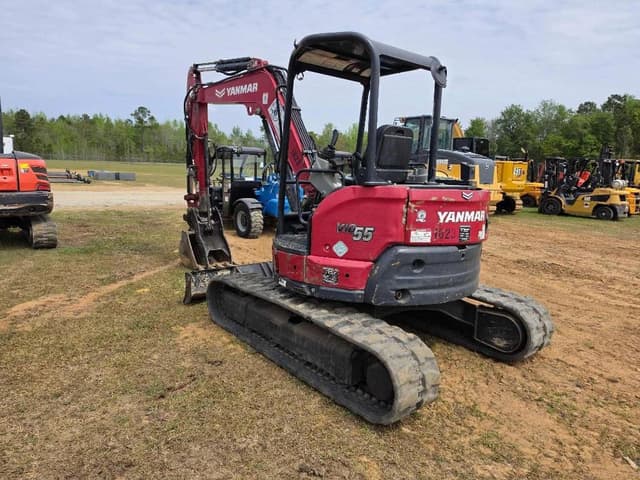 Image of Yanmar V1055 equipment image 1