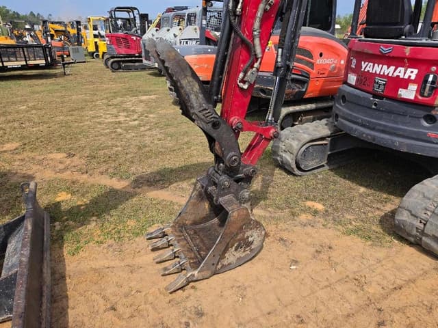 Image of Yanmar VI035 equipment image 4