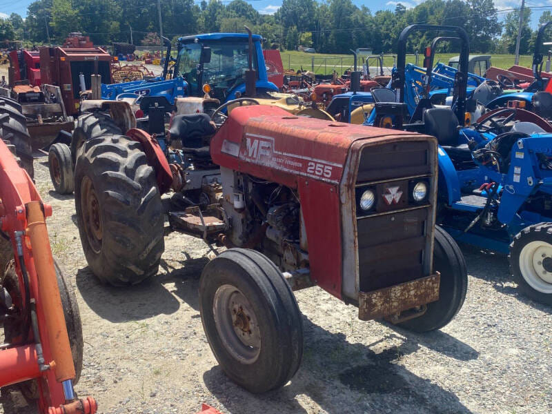 Massey Ferguson 255 Equipment Image0