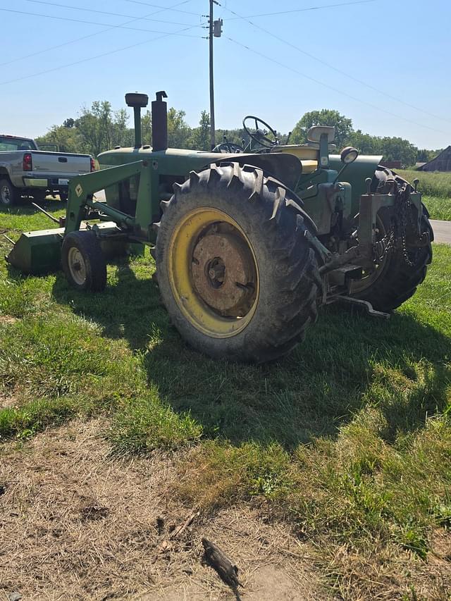 Image of John Deere 4020 equipment image 3