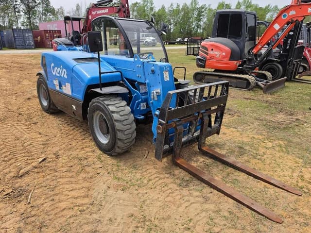 Image of Genie GTH5519 equipment image 3