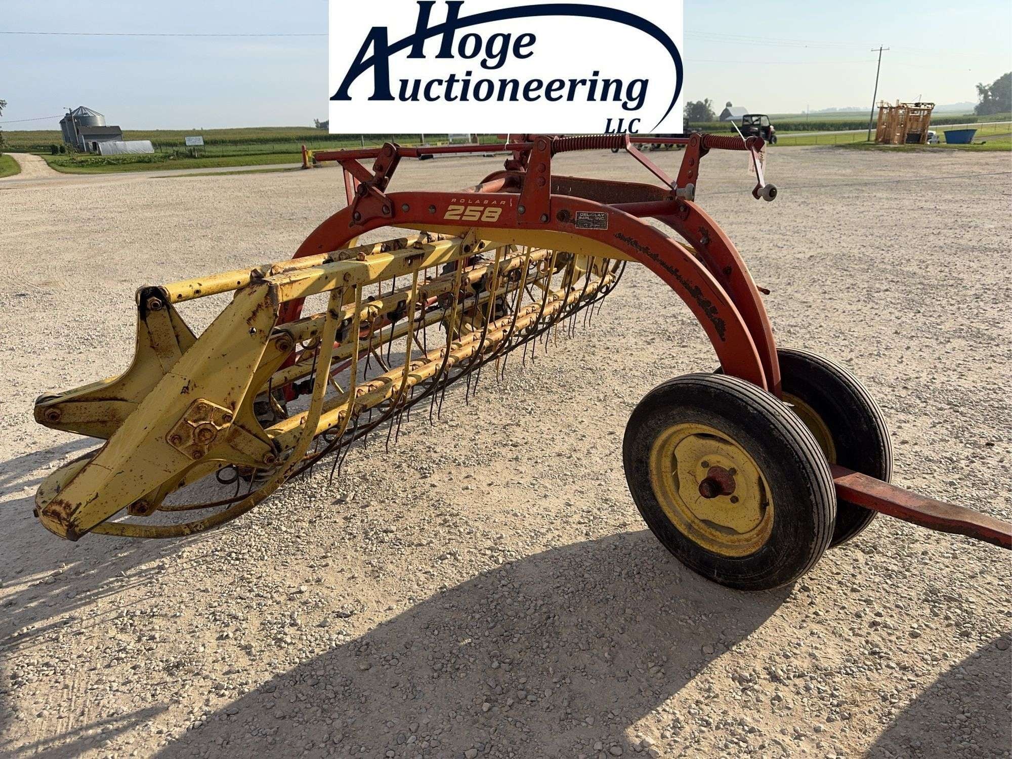 New Holland 258 Equipment Image0