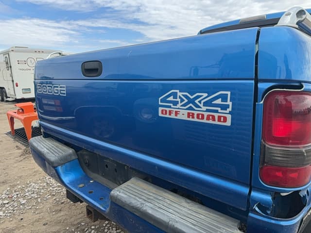 Image of Dodge Ram 1500 equipment image 3