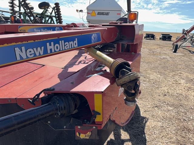 Image of New Holland H7330 equipment image 2