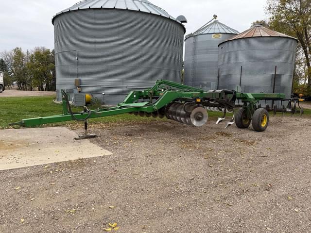 Image of John Deere 510 equipment image 2